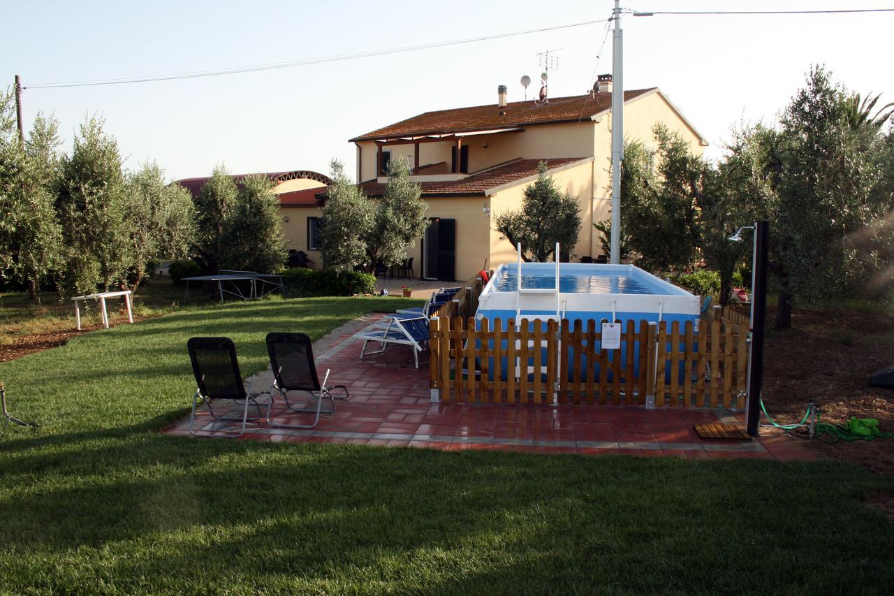 Agriturismo Le Quadrelle Villa บิบโบนา ภายนอก รูปภาพ